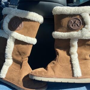 Michael Kors Tan Suede Boots with Cream Fur